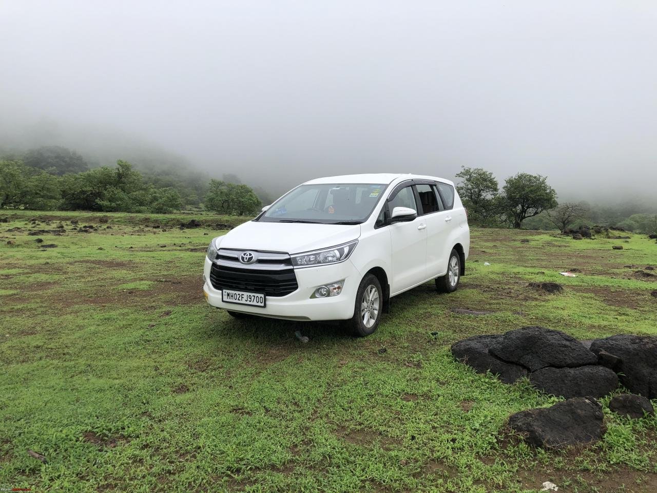 Innova SUV 7 seater car rental Kolkata